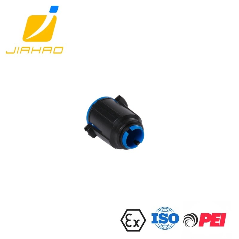 JH-MGAD ADBLUE MAGNETIC TANK SPOUT ADAPYOR ADBLUE NOZZLE ACCESSORIES