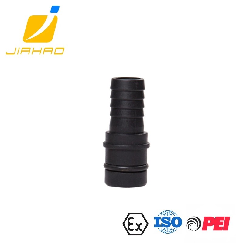 MULTI-MATERIAL ADBLUE NOZZLE QUITK CONNECTER 