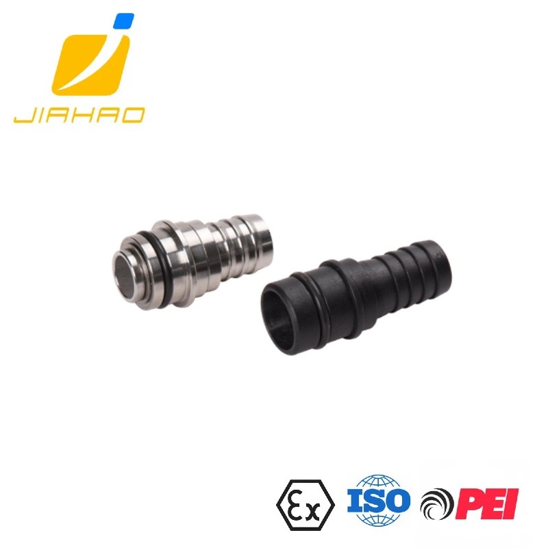 MULTI-MATERIAL ADBLUE NOZZLE QUITK CONNECTER 